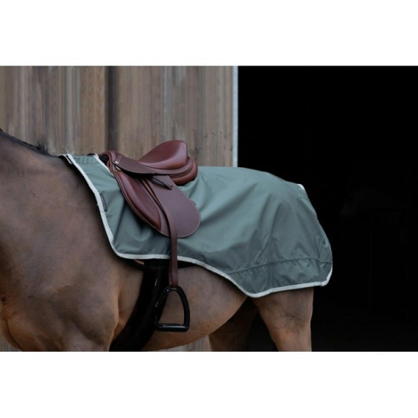 EKKIA　雨用ｴｸｻｻｲｽﾞｼｰﾄ　ｸﾞﾘｰﾝ　4007791　裏フリース